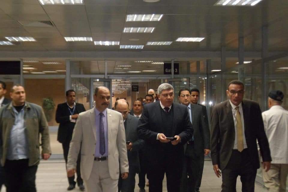 الطيار عادل محجوب رئيس مجلس إدارة الشركة المصرية للمطارات (1)