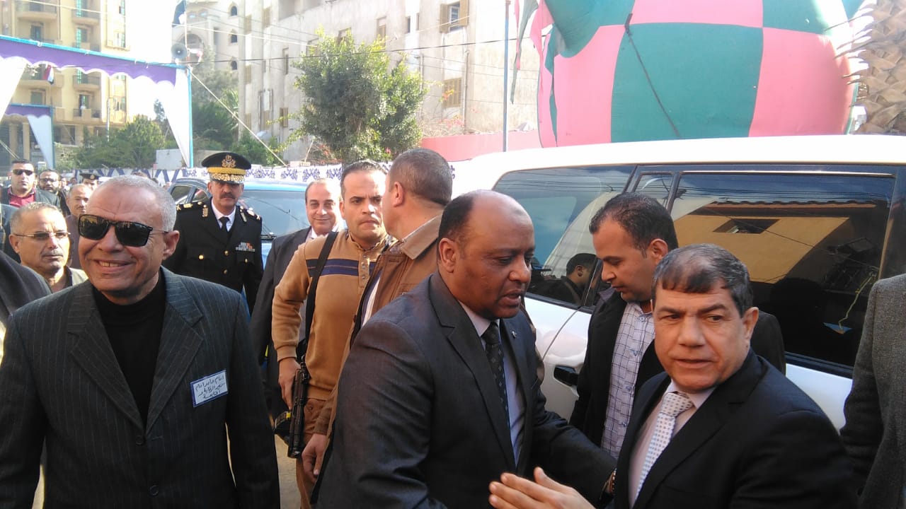 مساعد وزير الداخلية لوسط الدلتا يفتتح نقطه شرطة محلة حسن (2)