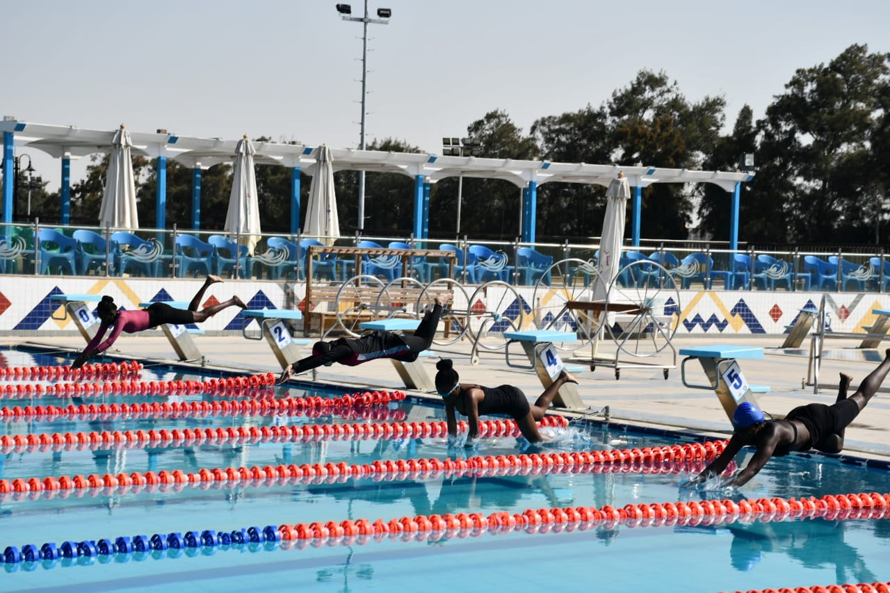 انطلاق منافسات ألعاب القوى والسباحة للملتقى الرياضيالأول للوافدين بجامعة القناة (5)