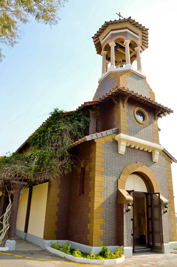 القديس فرانسوا دي سال أقدم كنيسة في الإسماعيلية (10)