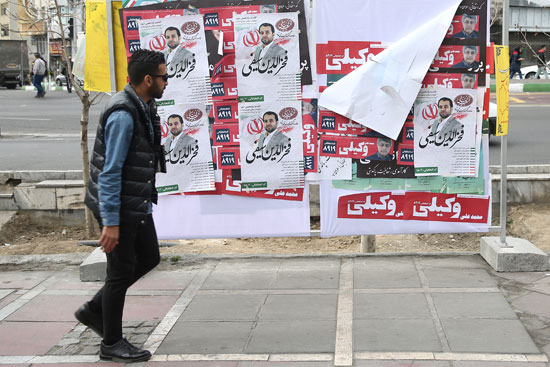 الدعاية تهيمن على شوارع طهران