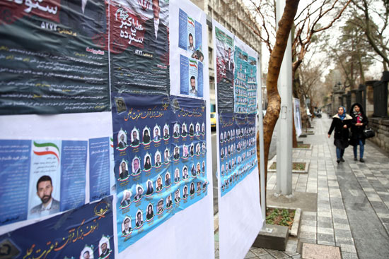 دعاية انتخابية مهجورة فى طهران