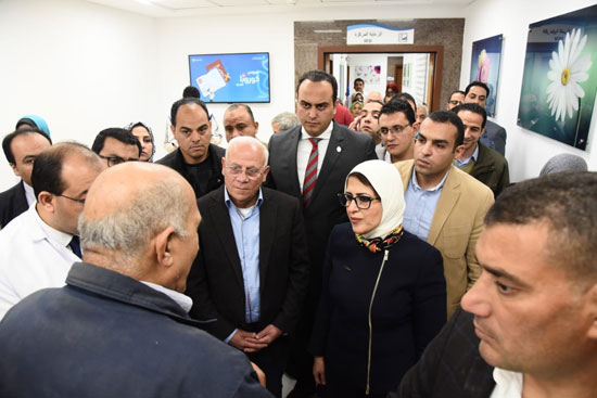 جولة-وزيرة-الصحة-ببورسعيد-لتفقد-مستشفيات-التأمين-الصحى-(19)