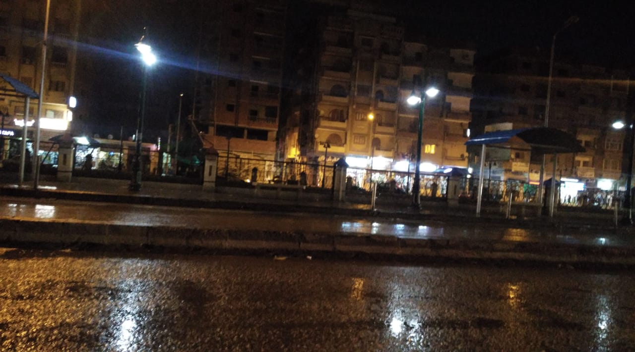  أمطار غزيرة على مدن وقرى كفر الشيخ  (3)