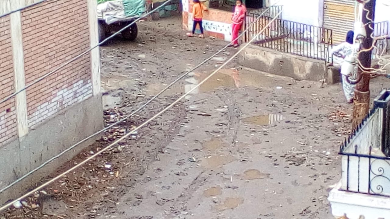 غرق شوارع القليوبية بمياه الأمطار (13)