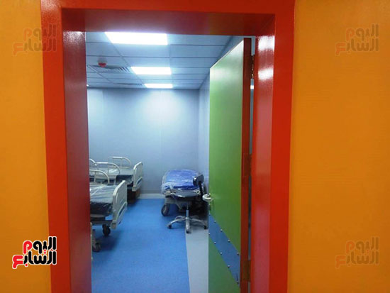 جامعة أسيوط تطور عملياتها الجراحية بنظام الكبسولات المغلقة (4)