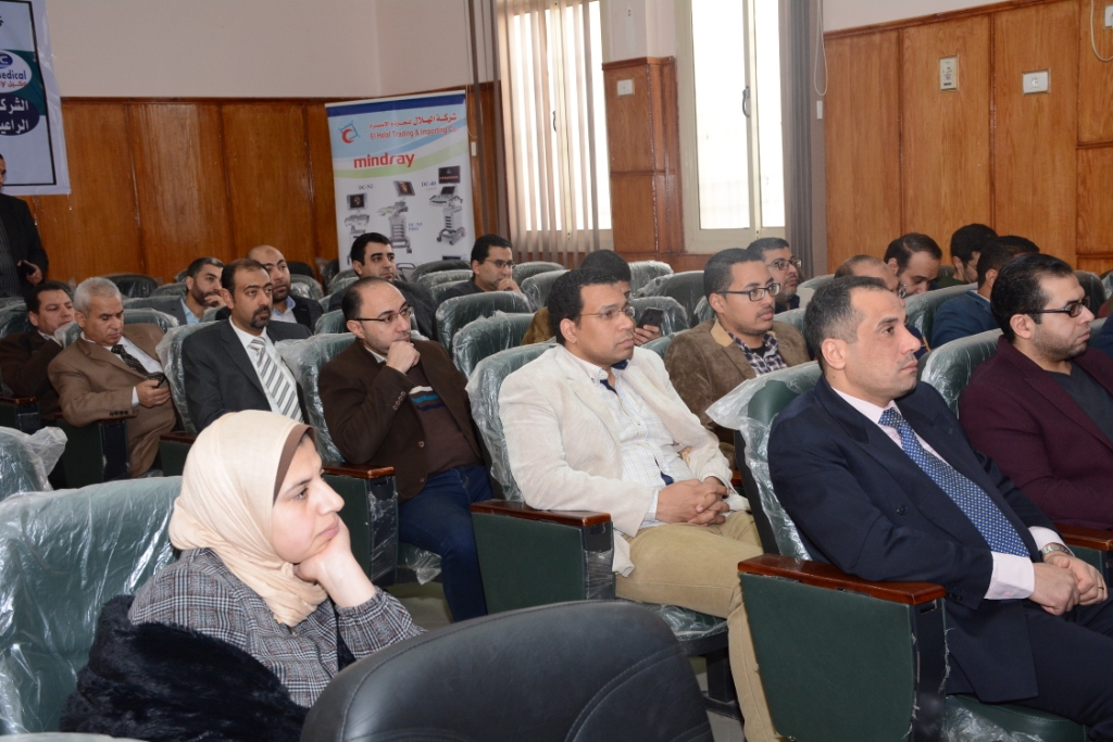 جامعة أسيوط تطلق أول برنامج تدريبي في مصر  لفحص قلب الجنين (7)