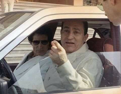صور نادرة توثق مراحل مختلفة من حياة الرئيس الأسبق حسنى مبارك  21883-مبارك-والعقيد-الليبي-الراحل-معمر-القذافي