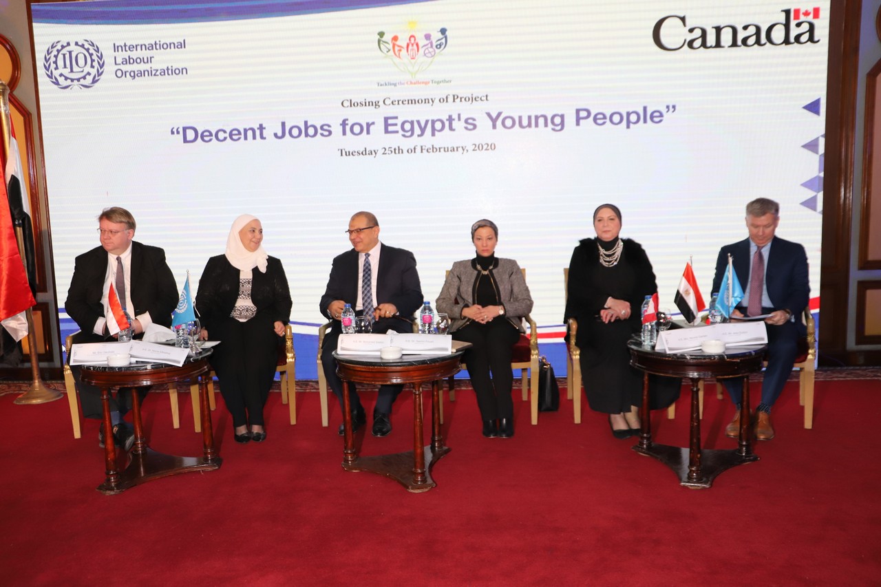 فعاليات مشروع وظائف لائقة لشباب مصر  (4)