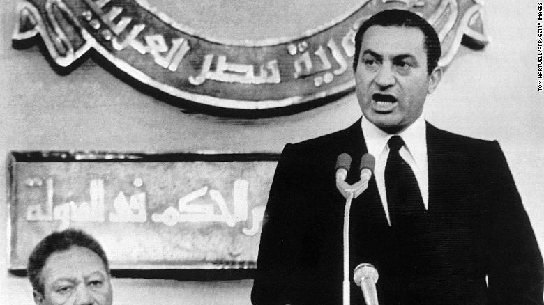 وفاة الرئيس الأسبق حسنى مبارك 64603-حس%D