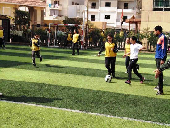 أول دورى لكرة القدم النسائية بين طلاب المدارس (17)