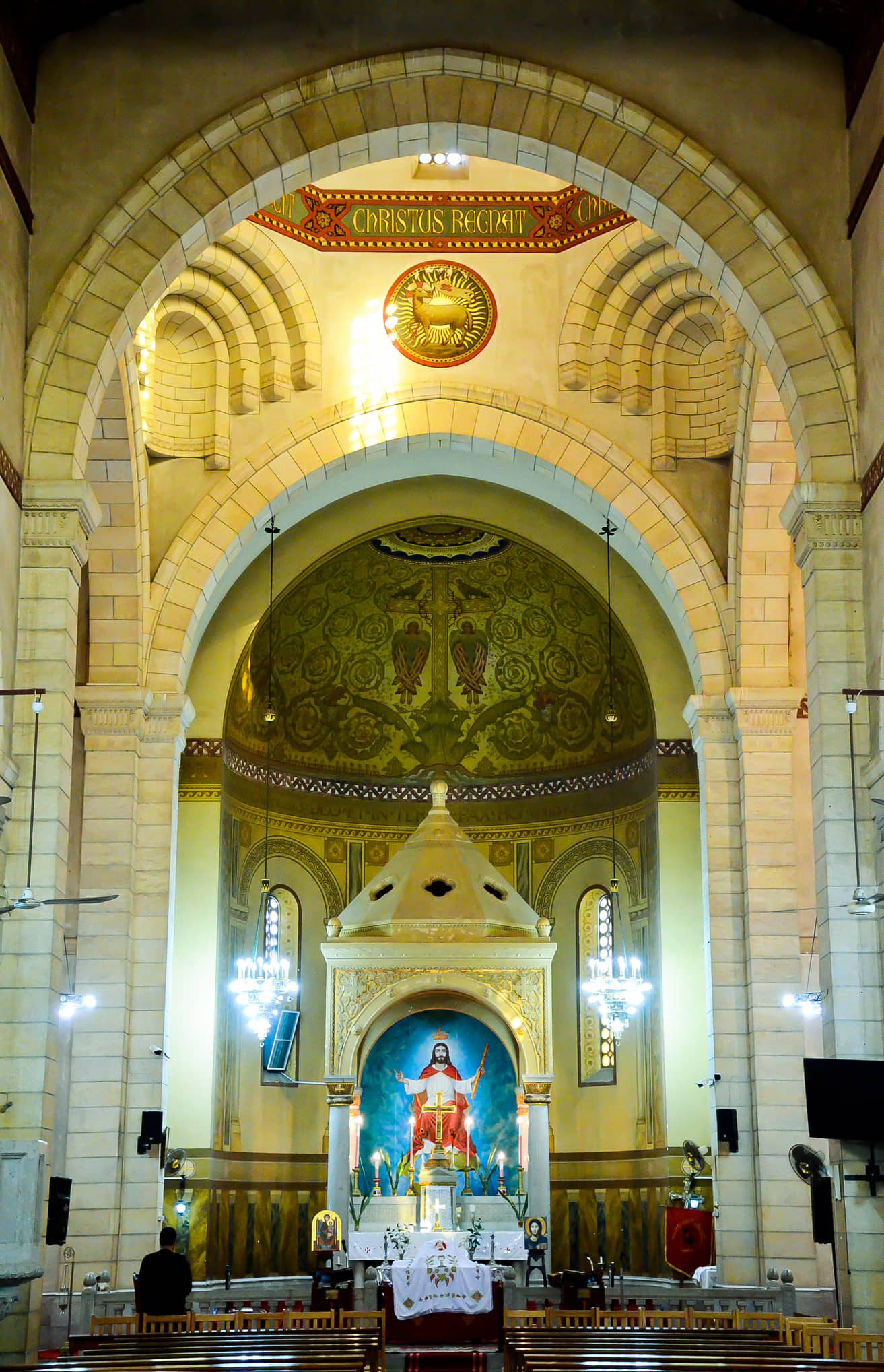 القديس فرانسوا دي سالالكاثوليكية أقدم كنيسة في الإسماعيلية (11)