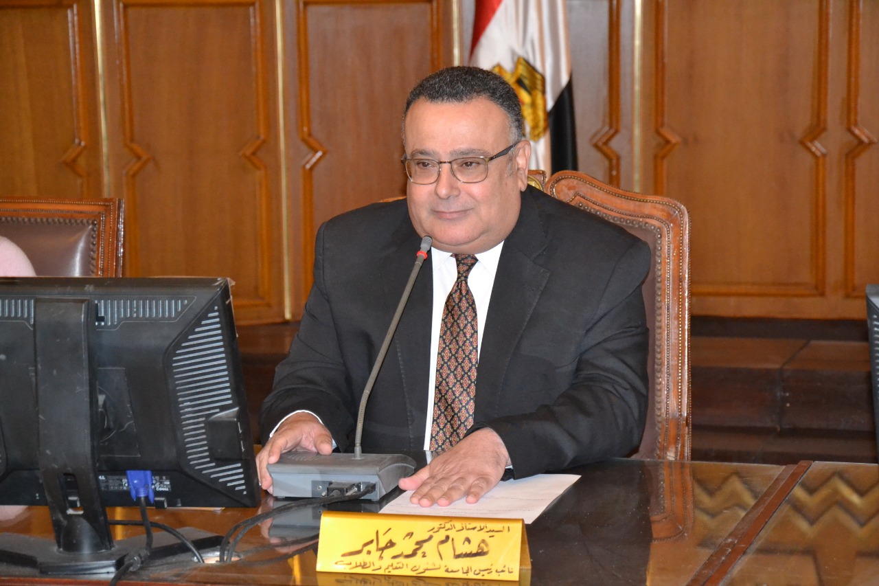 اجتماع مجلس جامعة الإسكندرية (1)