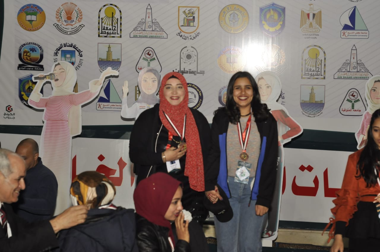 جامعة المنيا تحصد 3 كؤوس و14 ميدالية فى أسبوع فتيات الجامعات بالفيوم (7)