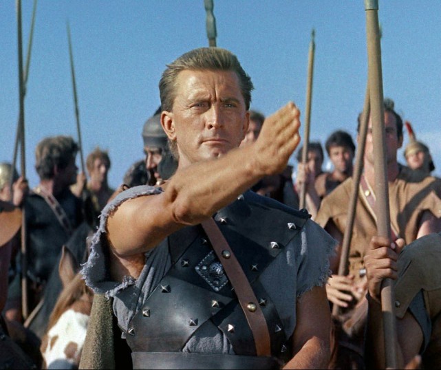 من أشهر أدوار الممثل دوجلاس فيلم سبارتكوس الشهير بمحرر العبيد  Spartacus عام 1960