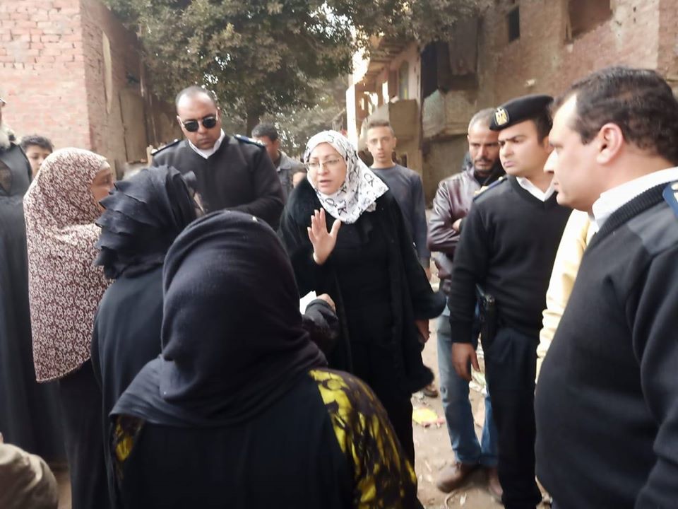 نائب محافظ القاهرة تتابع إزالة منطقة السحيلة بمصر القديمة (3)