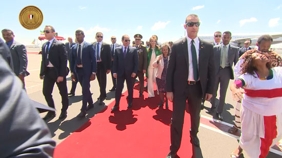 مراسم-استقبال-رسمية-السيسي-بأثيوبيا-قبل-قمة-الاتحاد-الأفريقى-(5)