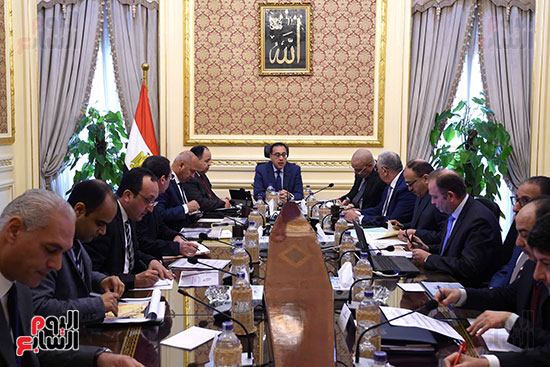 رئيس الوزراء يتابع تنفيذ مشروع استصلاح وتنمية الـ1.5 مليون فدان (2)