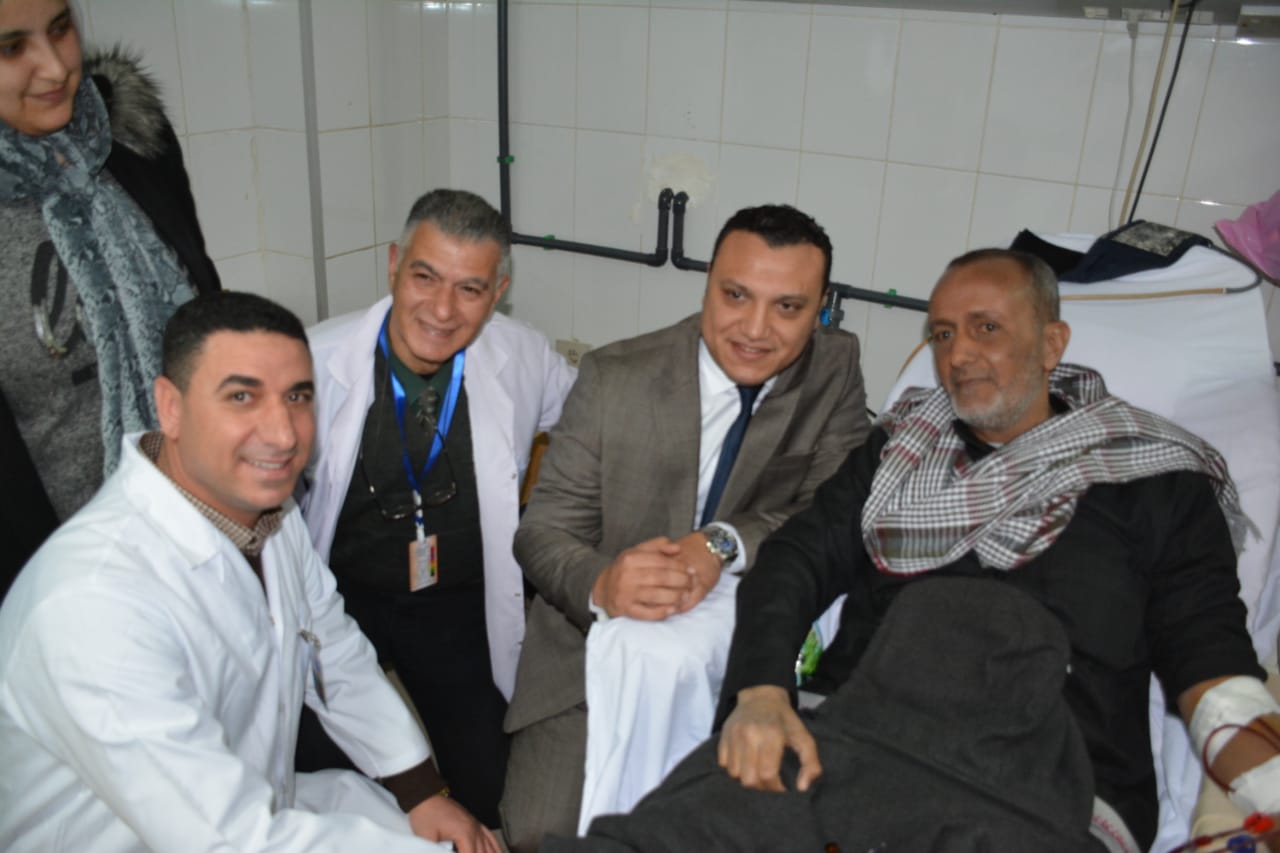 جانب من زيارة نائب محافظ الدقهلية لمستشفى طلخا ونبروه (4)