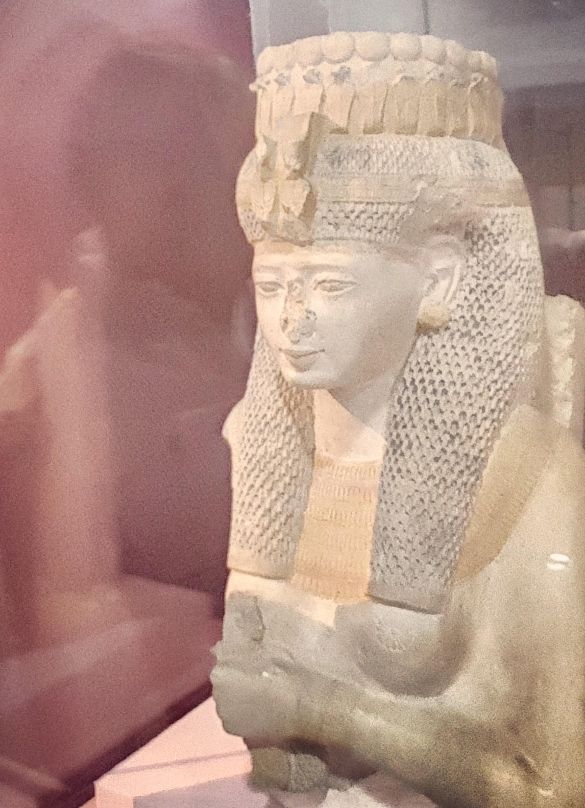 أشهر التماثيل الموجودة داخل متحف الغردقة (2)