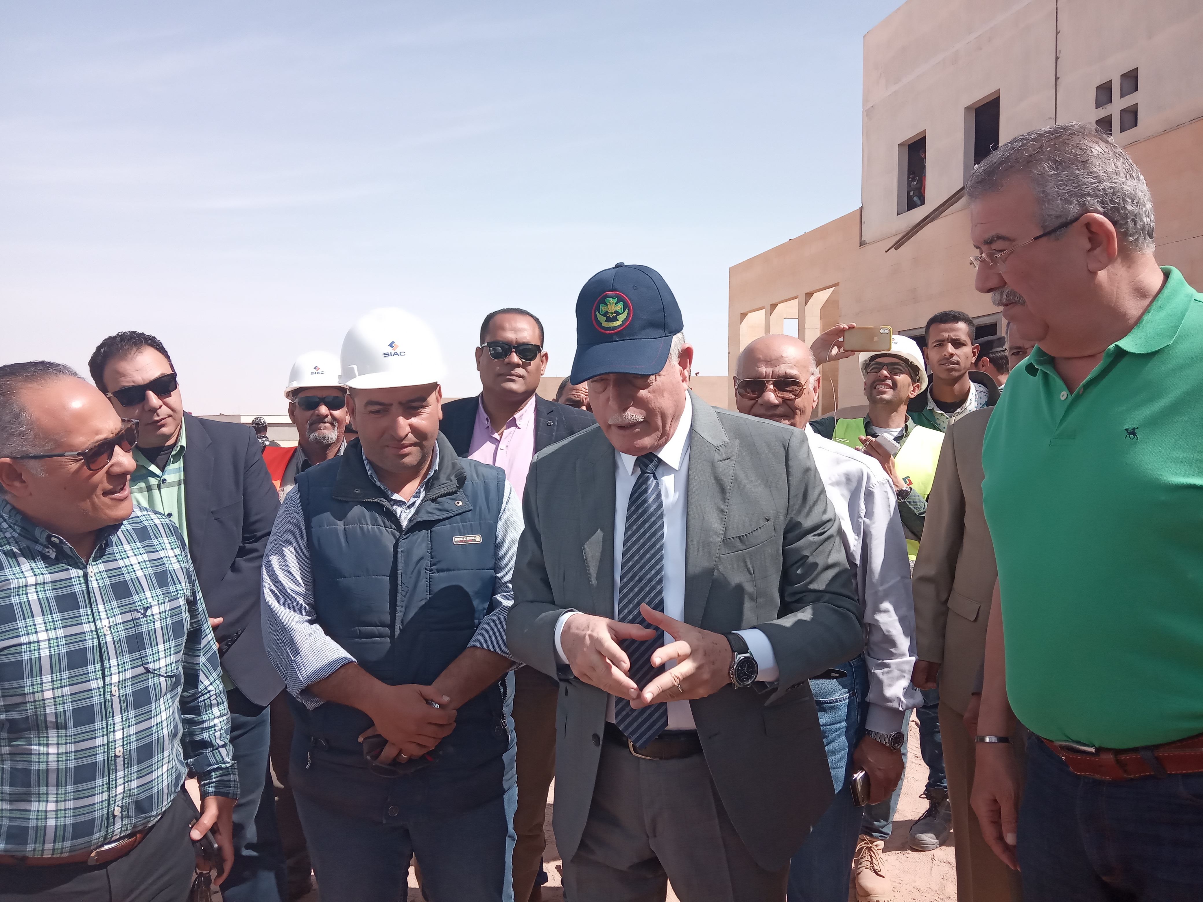 محافظ جنوب سيناء يتفقد المشروعات (2)
