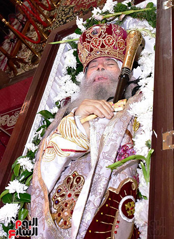 جنازة الانبا صرابامون اسقف ورئيس دير الانبا بيشوى العامر بوادى النطرون (13)