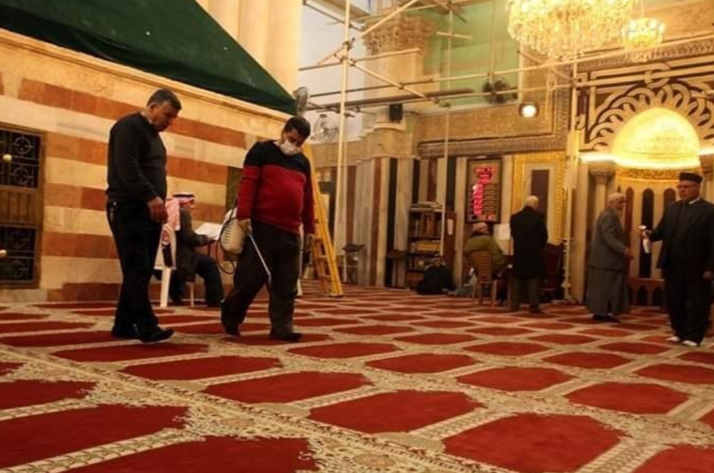 تعقيم المسجد الابراهيمى