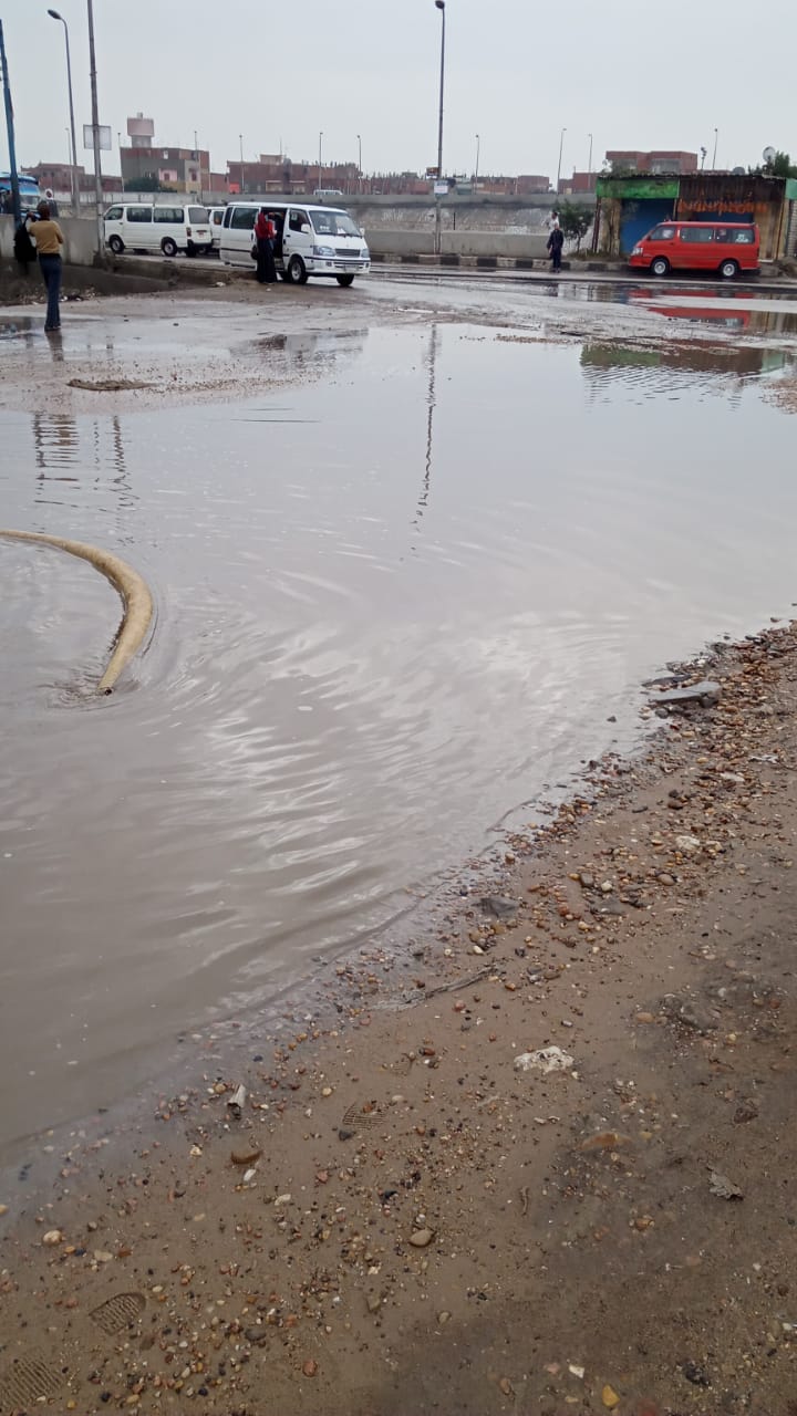 أمطار غزيرة فى المنوفية والمحافظ يدفع بسيارات لشفط المياه (5)