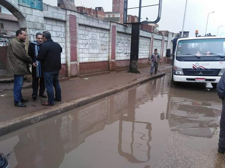أعمال شفط مياه الأمطار من شوارع محافظة الغربية (11)
