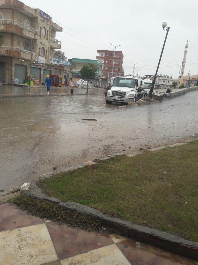 هبوب رياح شديدة وجريان السيول فى شمال سيناء (9)