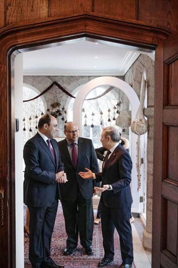 وزير خارجية كندا فى حفل عشاء بمنزل السفير المصرى  (4)