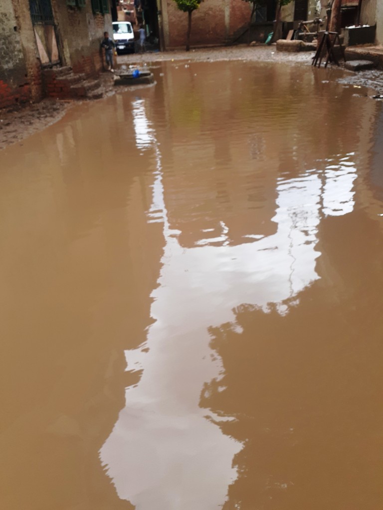 مياه الأمطار تحاصر قرية شطانوف بالمنوفية (17)
