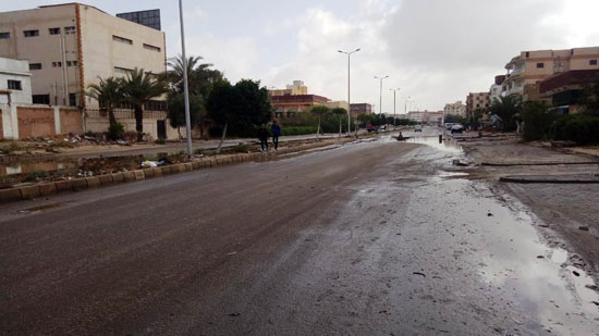 شفط مياه الأمطار من الشوارع (2)