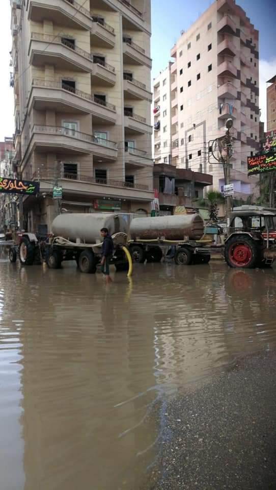 شفط مياه الأمطار من شوارع الغربية (7)