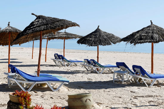 شواطئ تونس خالية