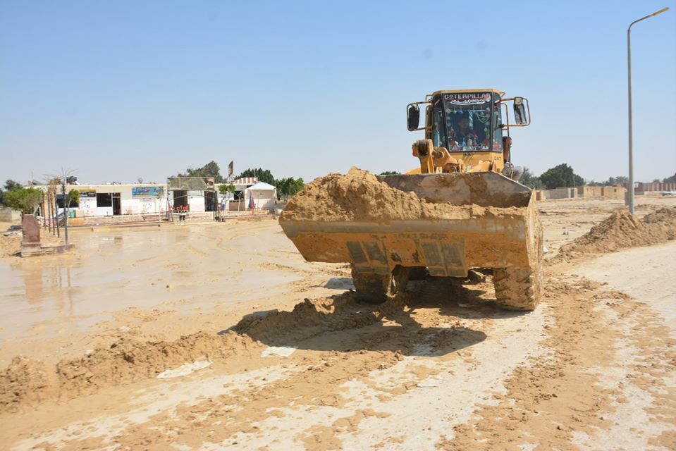 محافظ جنوب سيناء يتفقد آثار السيول (5)