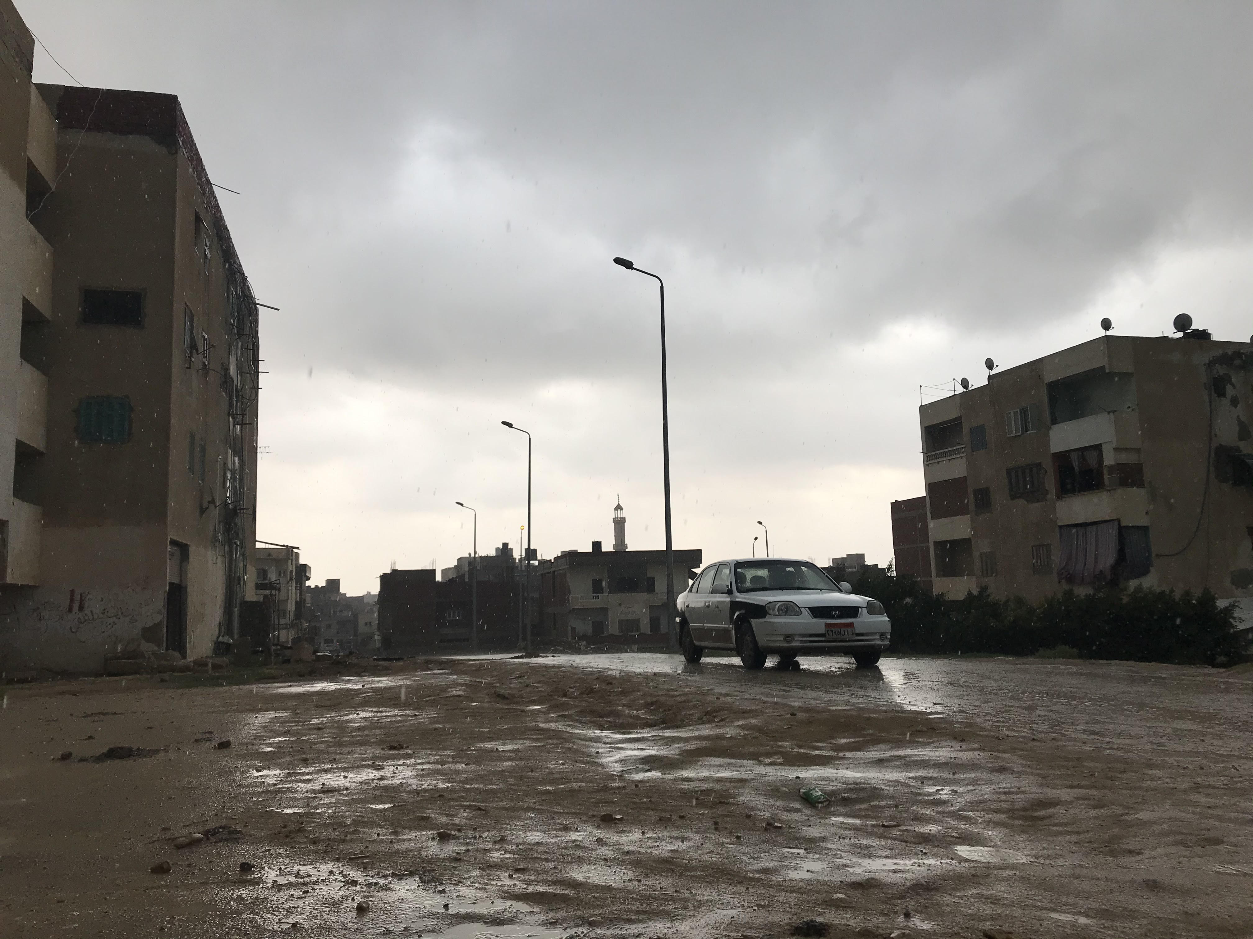 سقوط أمطار خفيفة على محافظة شمال سيناء (1)