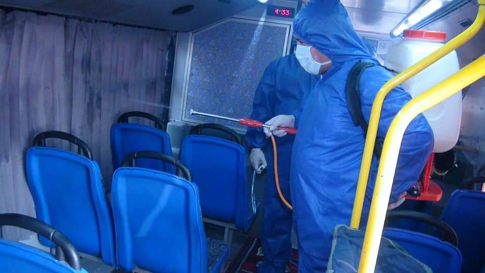 حملات تعقيم لأتوبيسات النقل العام بالقاهرة  (5)