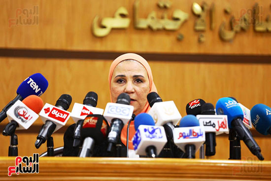 وزيرة التضامن الاجتماعى تعلن الأمهات المثاليات