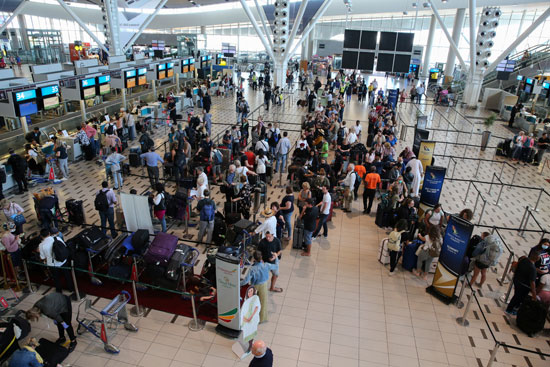 تسجيل الوصول للرحلات الجوية فى مطار كيب تاون الدولى
