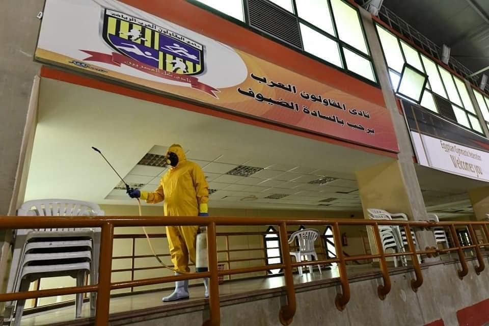 المقاولون المقاولون