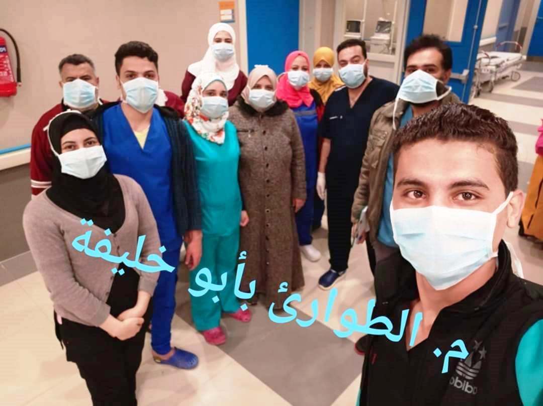 اطباء مستشفى ابو خليفة فى الاسماعيليه (1)