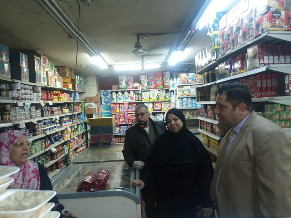 حملات لنائب محافظ القاهرة لمتابعة أسعار السلع  (1)