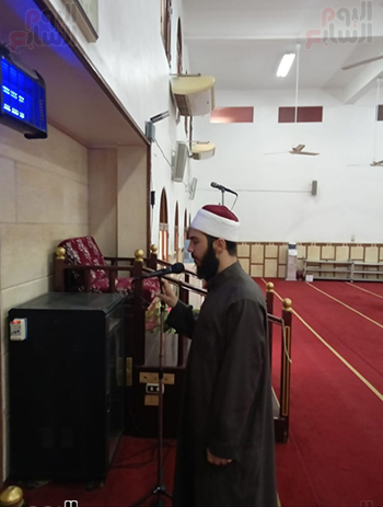 مساجد الإسماعيلية تغلق أبوابها فى أول جمعة منزلية  (30)