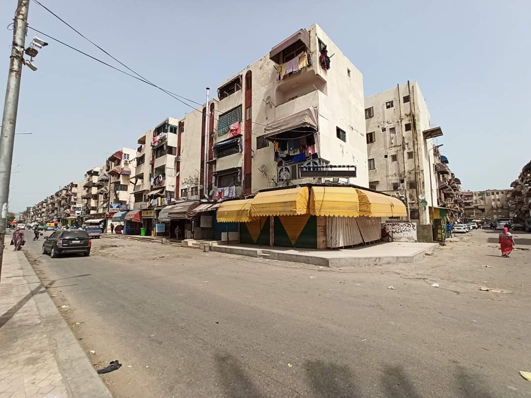 خلو شوارع مدينة بورسعيد من المواطنين وإغلاق محال (4)