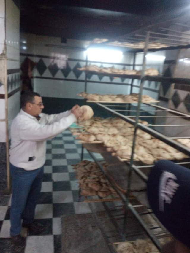  انتاج الخبز وتوزيعه على المواطنين (2)