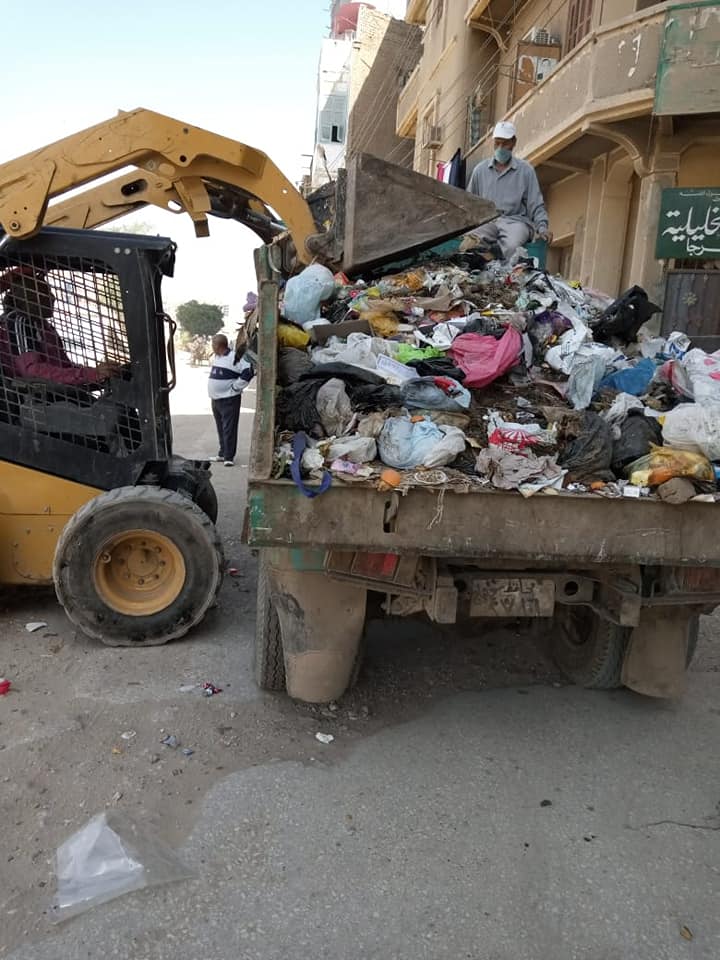 حملات رفع القمامة بجرجا (1)