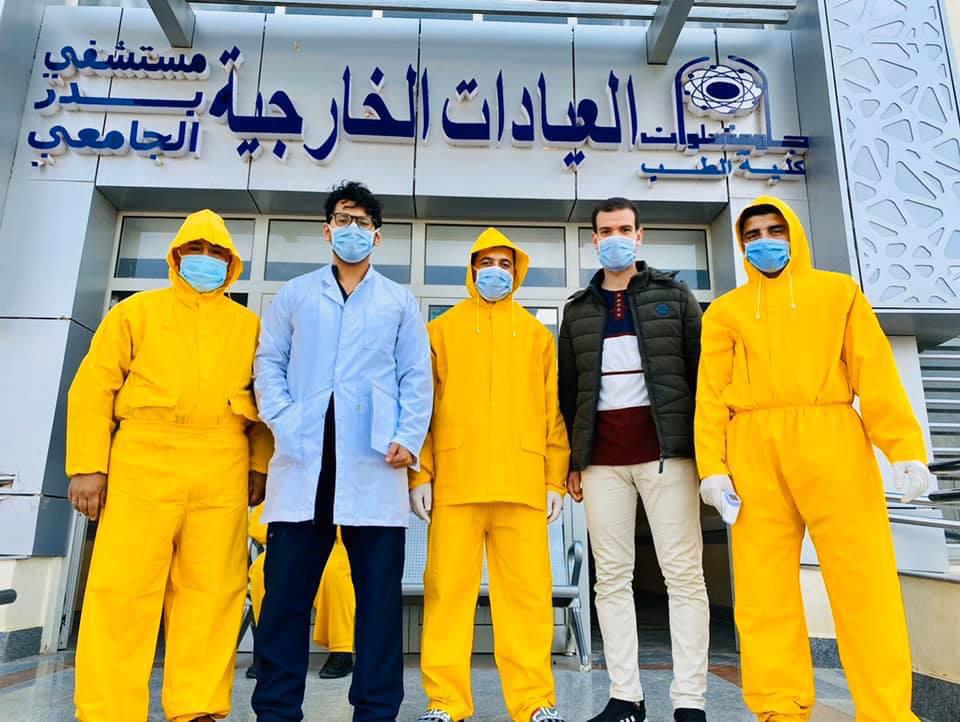 أطباء مستشفى بدر بجامعة حلوان  (2)