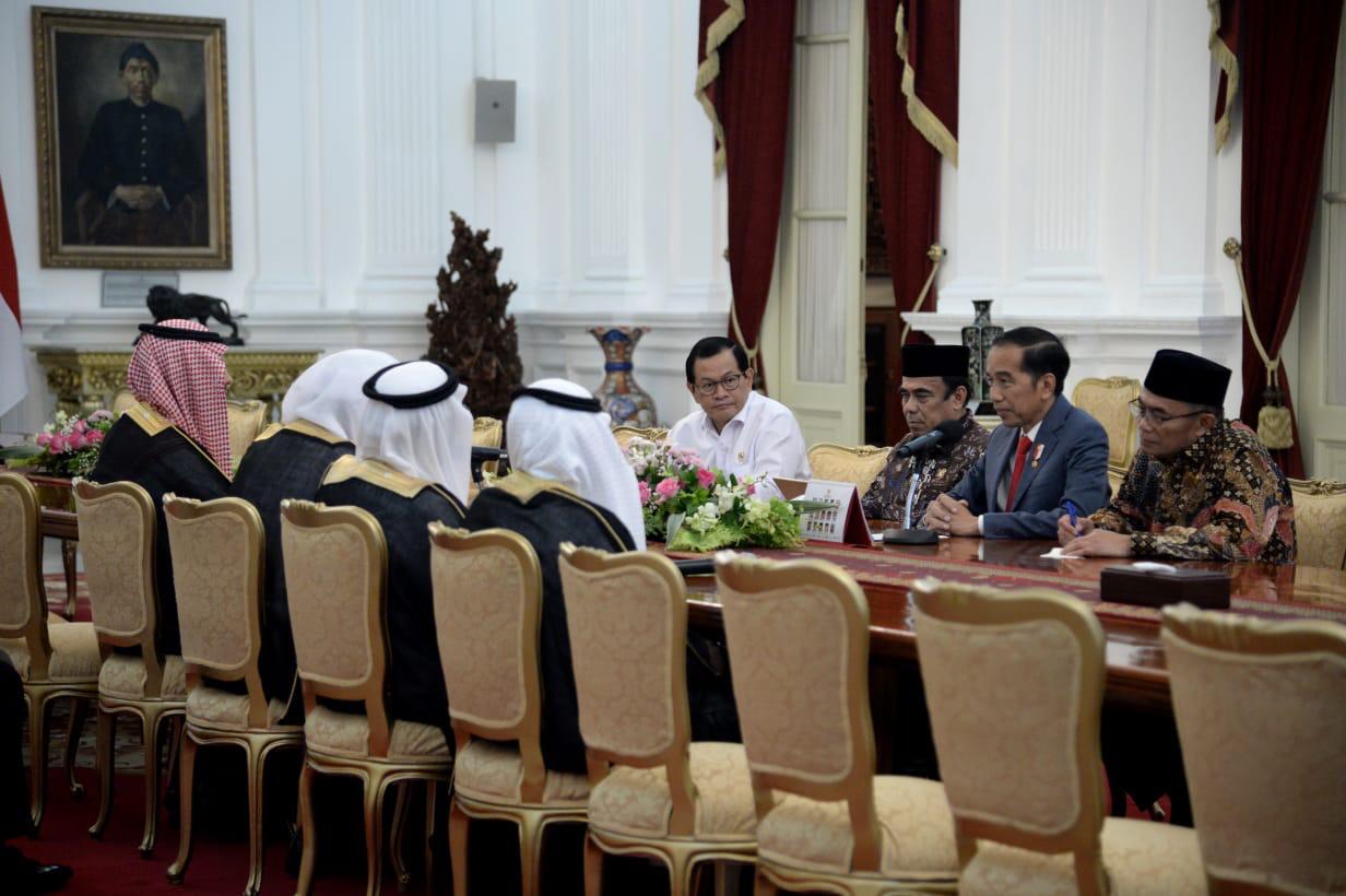 الرئيس الإندونيسي يستقبل أمين عام رابطة العالم الاسلامى (3)