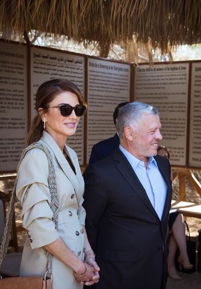 الملكة رانيا والعاهل الأردني يصطحبان ملك النرويج في زيارة إلى مغطس المسيح (2)